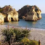 Varinos House